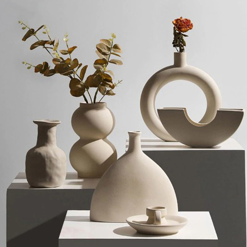 Abstract Shaped Art Vase Minimalist Nordic Design Ceramic Vestibules For Creative Dried Flower Arrangements For Modern Living Room Contemporary Home Decor