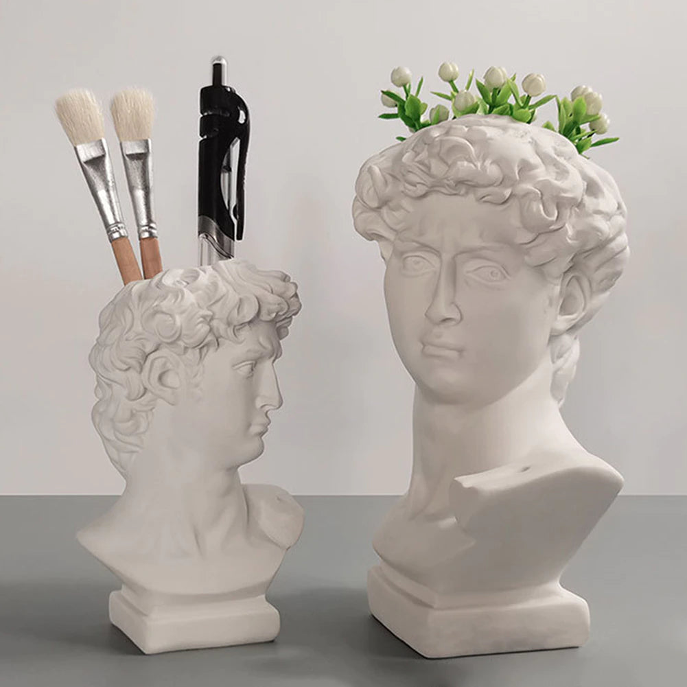 Statue Of David Ornament Miniature Figurine Classical Renaissance Bust Sculpture For Storage Of Paintbrush Pencils etc Modern Creative Nordic Home Decor