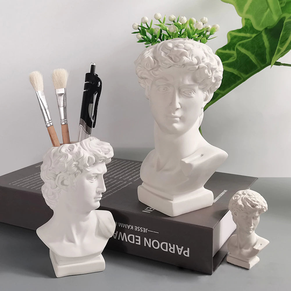 Statue Of David Ornament Miniature Figurine Classical Renaissance Bust Sculpture For Storage Of Paintbrush Pencils etc Modern Creative Nordic Home Decor