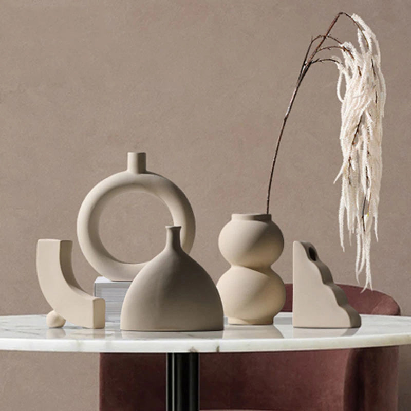 Abstract Shaped Art Vase Minimalist Nordic Design Ceramic Vestibules For Creative Dried Flower Arrangements For Modern Living Room Contemporary Home Decor