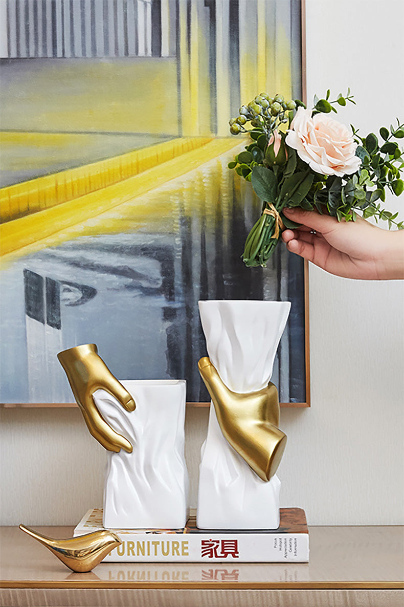 Modern Nordic Abstract Art Vase White With Golden Hand Decorative Minimalist Tabletop Vase For Luxury Living Room Dressing Room Salon Home Decor