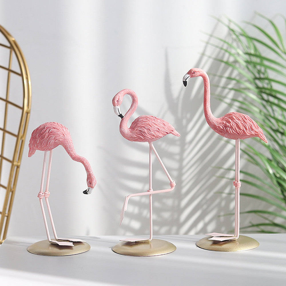 Pink Flamingo Decorative Ornaments Figurines For Living Room Coffee Table Windowsill Bookshelf Mantelpiece Bedroom Dressing Table Nordic Style Creative Home Decor
