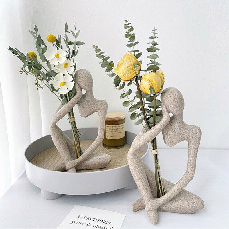 Abstract Thinker Figurines Resin Statue Sculptured Ornamental Characters For Living Room Coffee Table Mantelpiece Art Nordic Home Decor