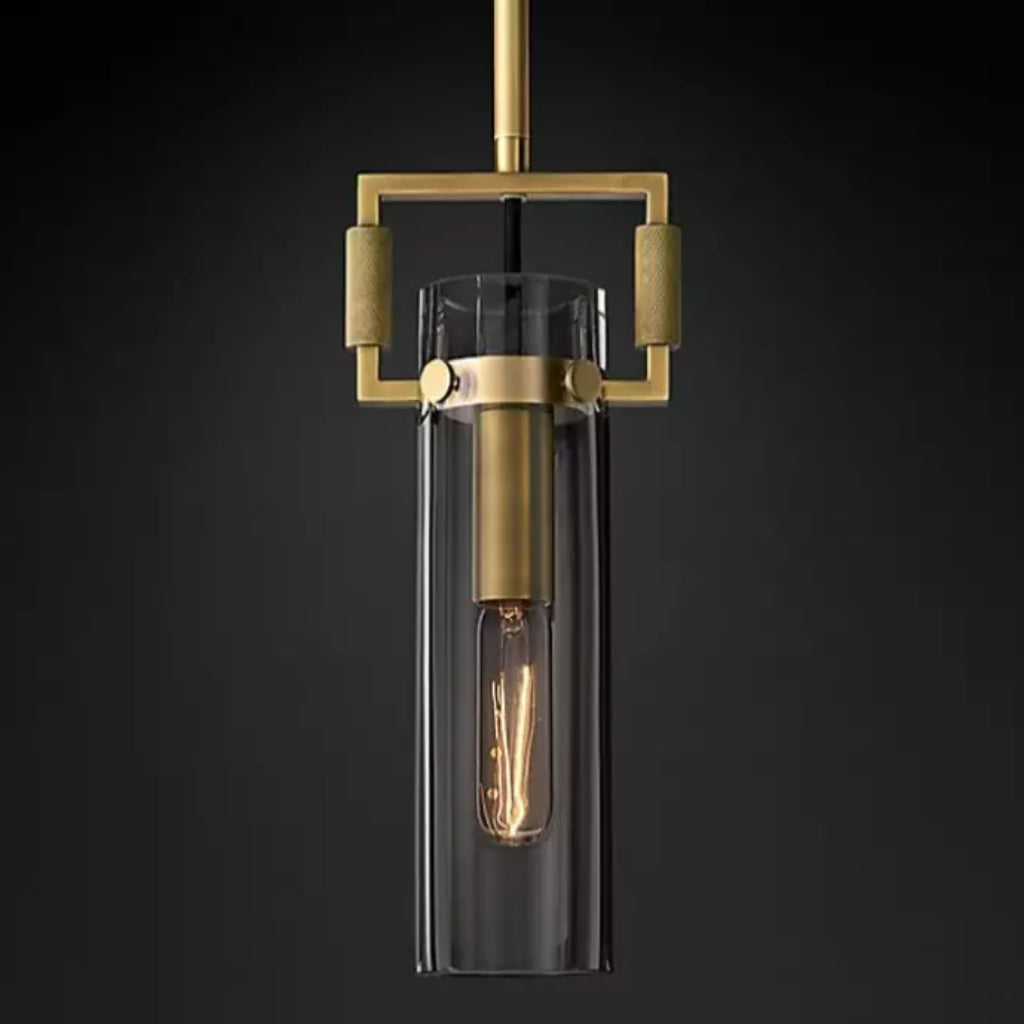 Elliot Farmhouse Clear Glass Pendant Light D3.webp__PID:1c9171e1-9655-48c2-b1f8-c77e9fc98b4c