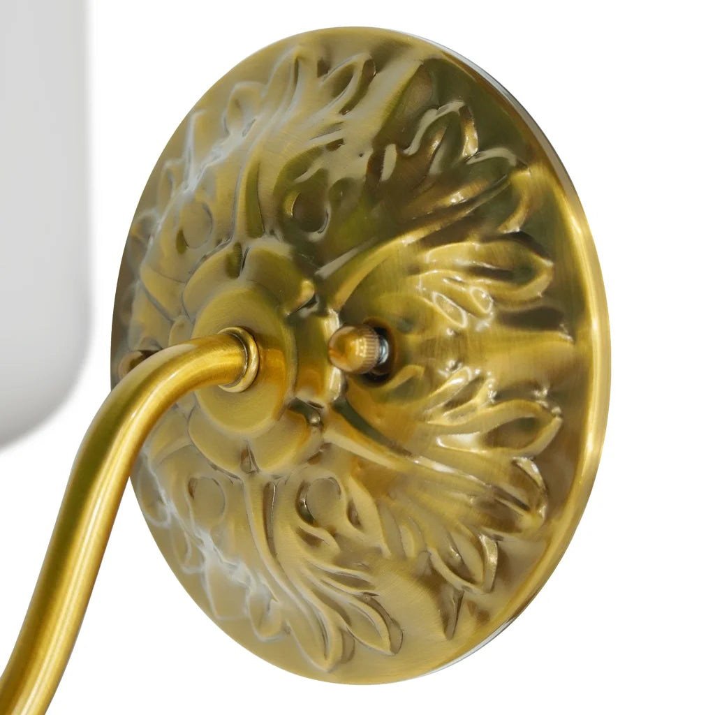 Isabella Opal Glass Vintage Brass Wall Sconce detail3.webp__PID:0f849d39-9a43-4101-981b-7f924dc792c4