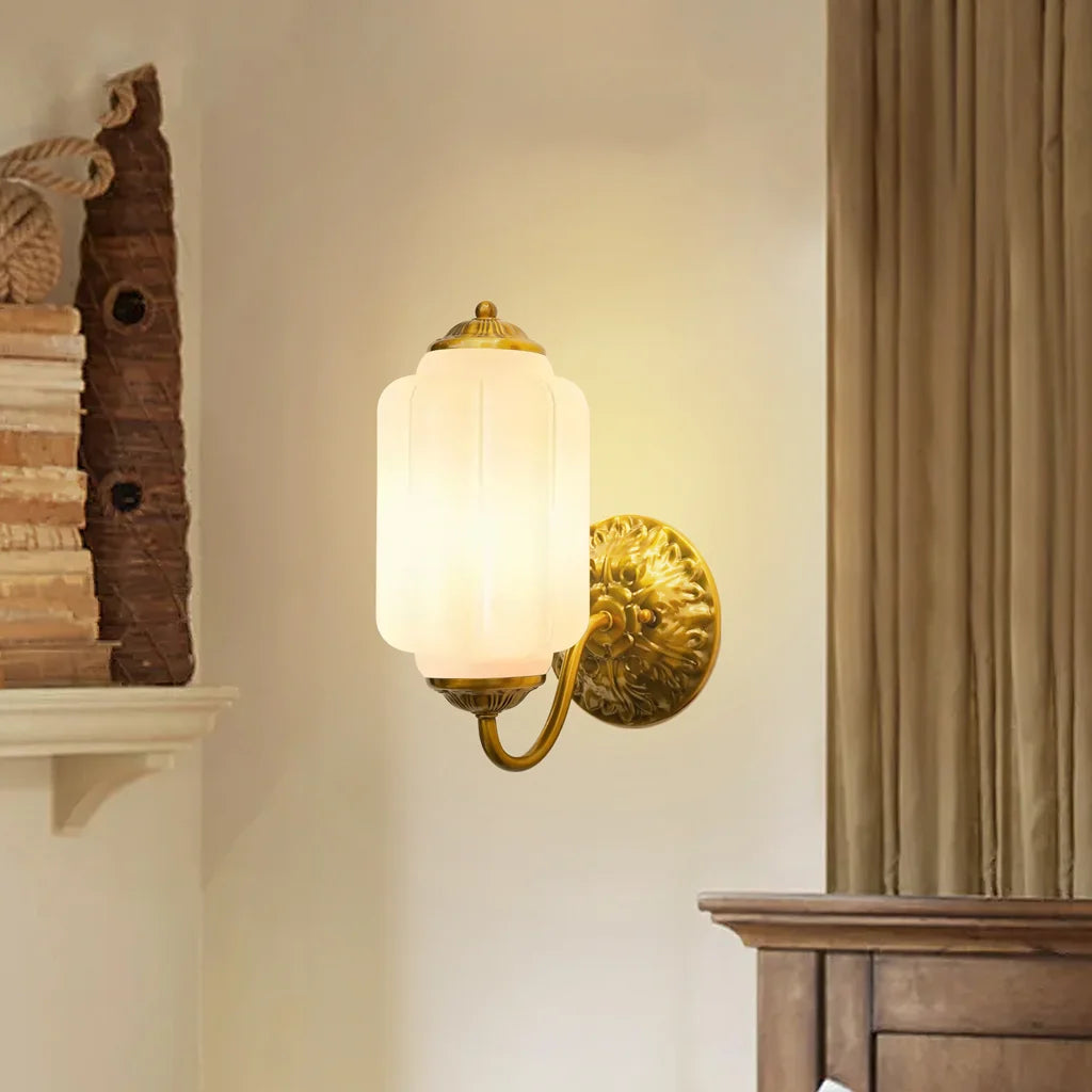 Isabella Opal Glass Vintage Brass Wall Sconce1.webp__PID:9d399a43-3101-481b-bf92-4dc792c4a9e6