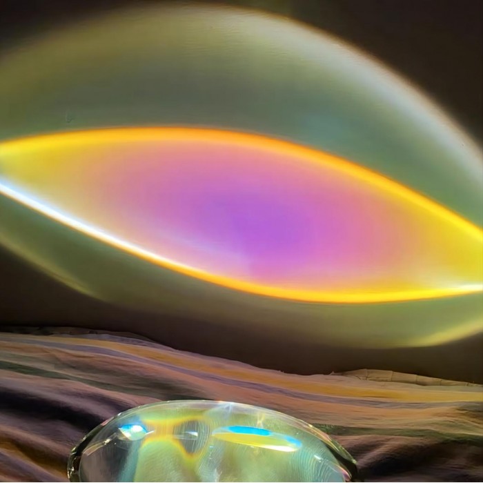 Atman Table Lamp %7C Crystal Tab_b031bc3a.jpg__PID:13d449cd-55b2-4539-8e04-7189c253405d